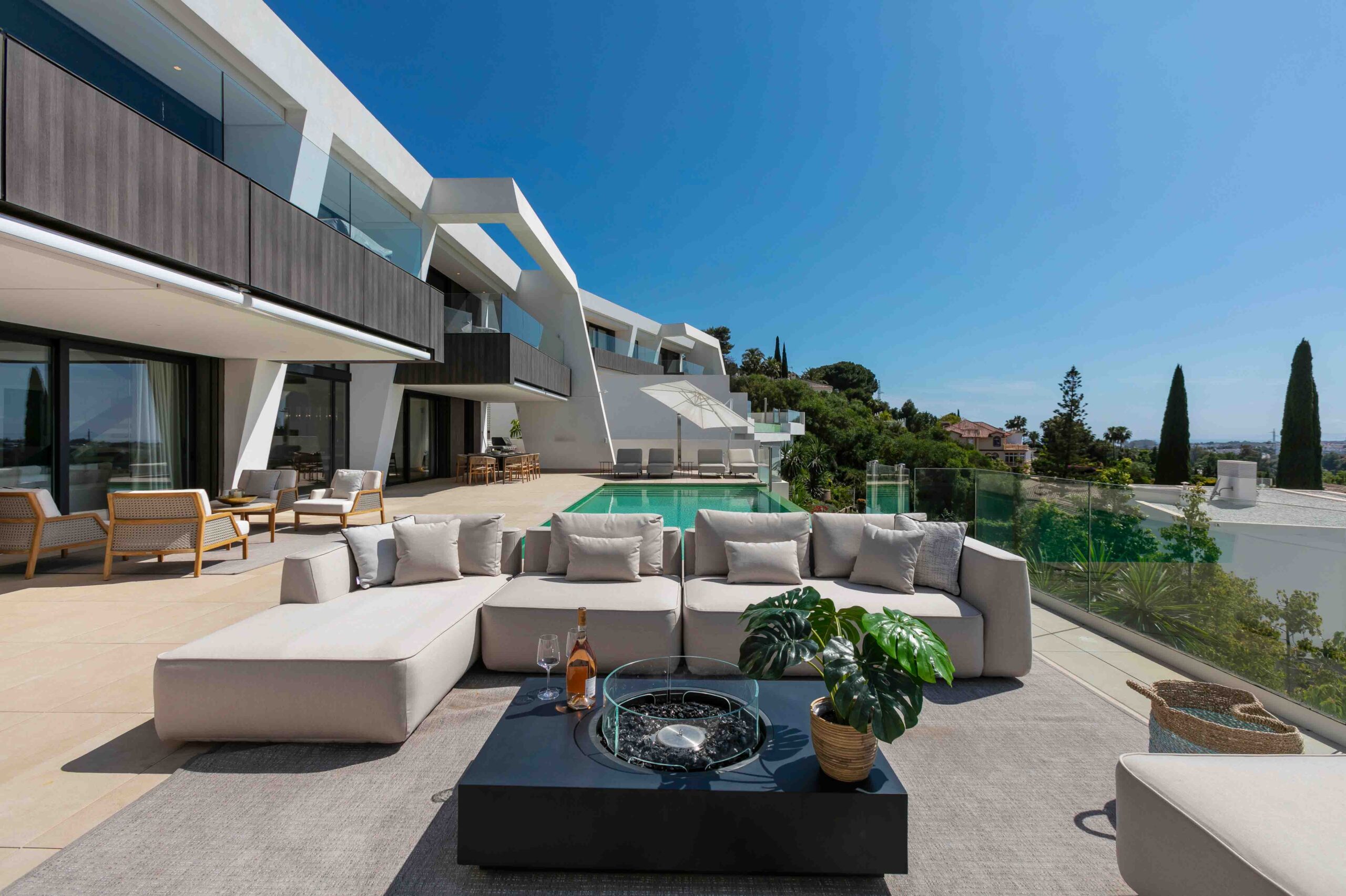 Blackshaw-interiordesign-marbella-furnishing-homes-project (9)